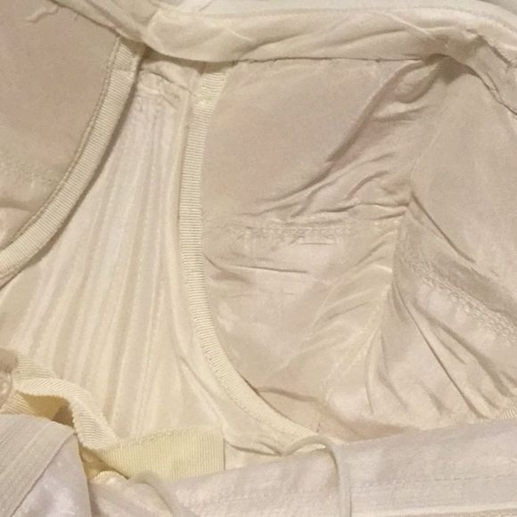 Zac Posen Strapless Geometric-Eyelet Drape… - Picture 2 of 6